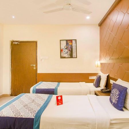 Oyo 984 Hotel Gn International Lalaguda Экстерьер фото