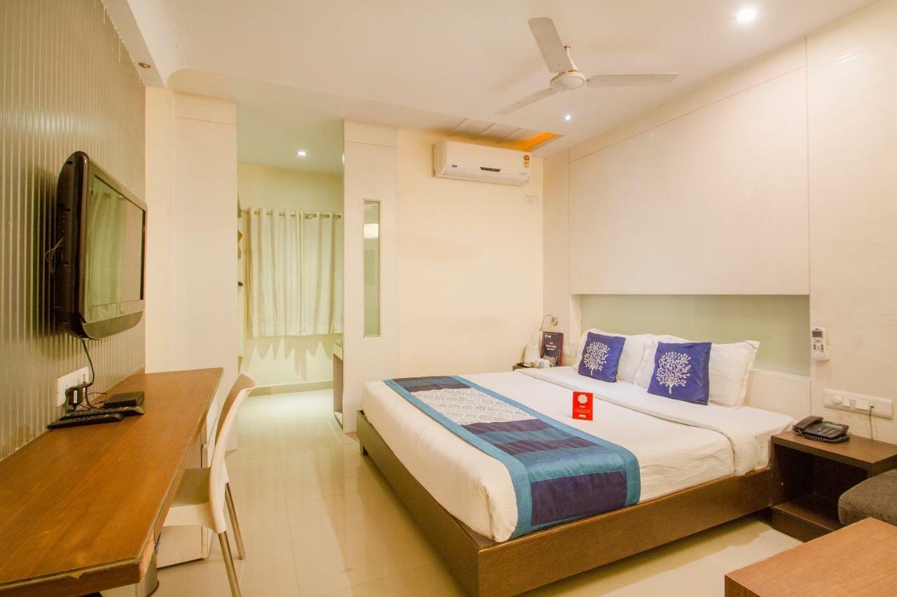 Oyo 984 Hotel Gn International Lalaguda Экстерьер фото